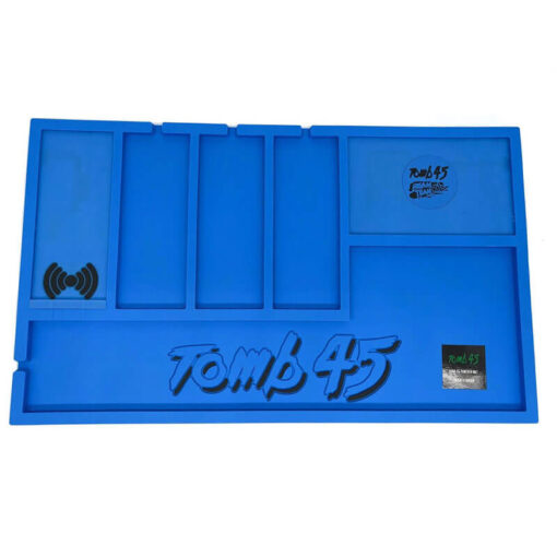 TOMB 45 CHARGING MAT (BLUE)